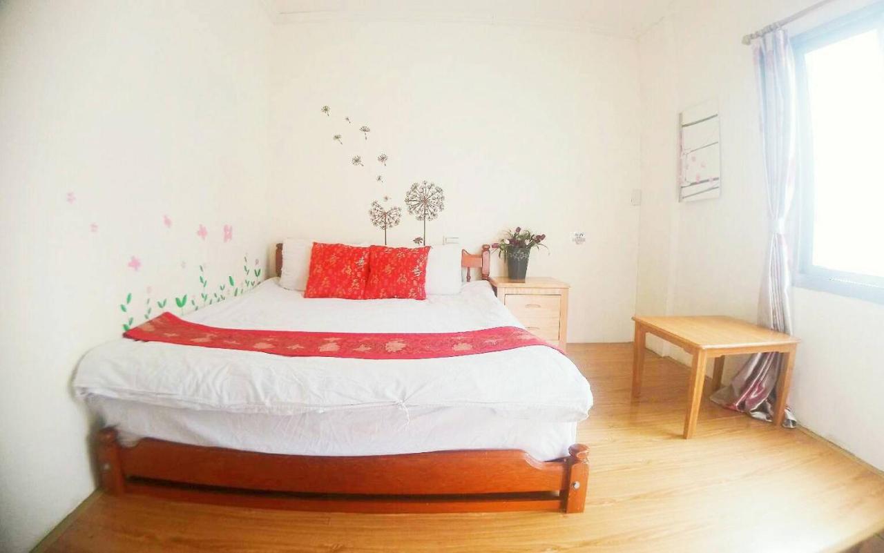 Ding Ding Homestay Jinhu Esterno foto